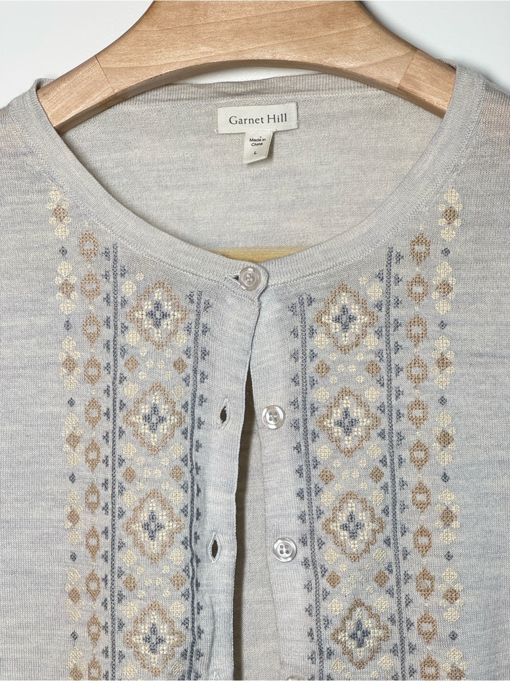 Garnet Hill 100% Merino Wool Embroidered Cardigan Sweater L - Picture 4 of 10